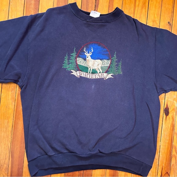 Vintage Nature Whitetail Deer Crewneck Sweatshirt Embroidered - Picture 2 of 8